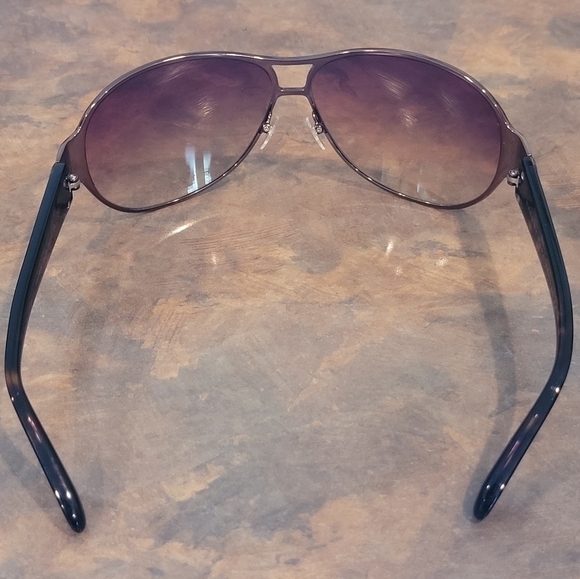 MARC BY MARC JACOBS Aviator Q4G, Brown Gradient Lenses, Case Included - Picture 8 of 16